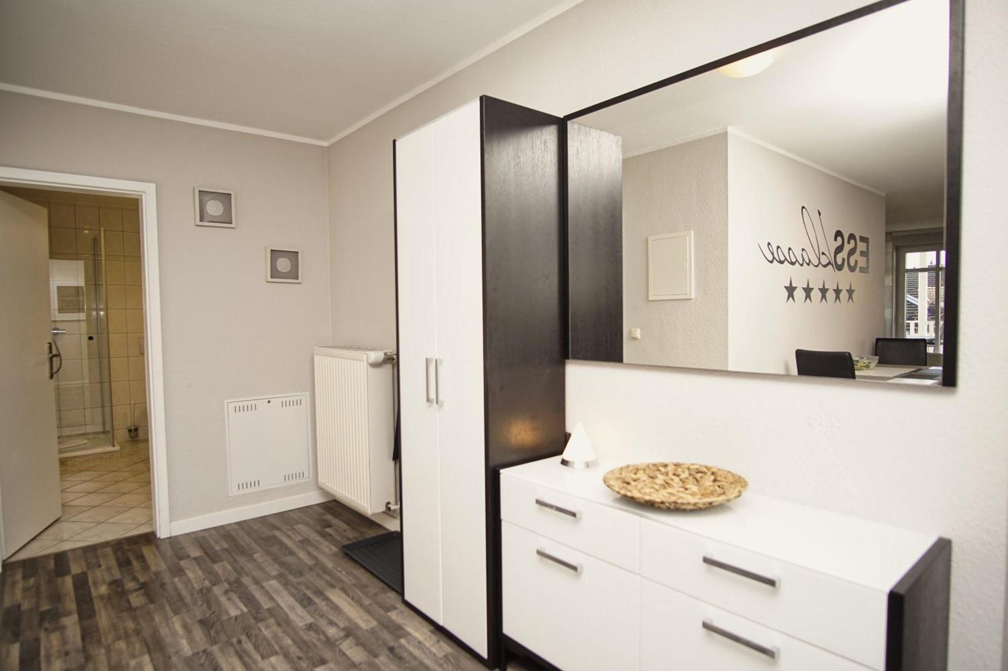 Ostseeurlaub-Goehren Ferienwohnung Sanddollar Im Haus Strandeck Ngoại thất bức ảnh
